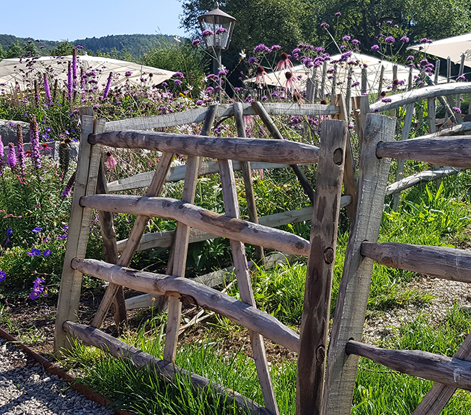 Gartenterrasse mit Weitblick